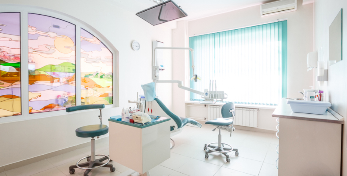 Стоматологическая клиника Май – честные цены, профессиональный коллектив